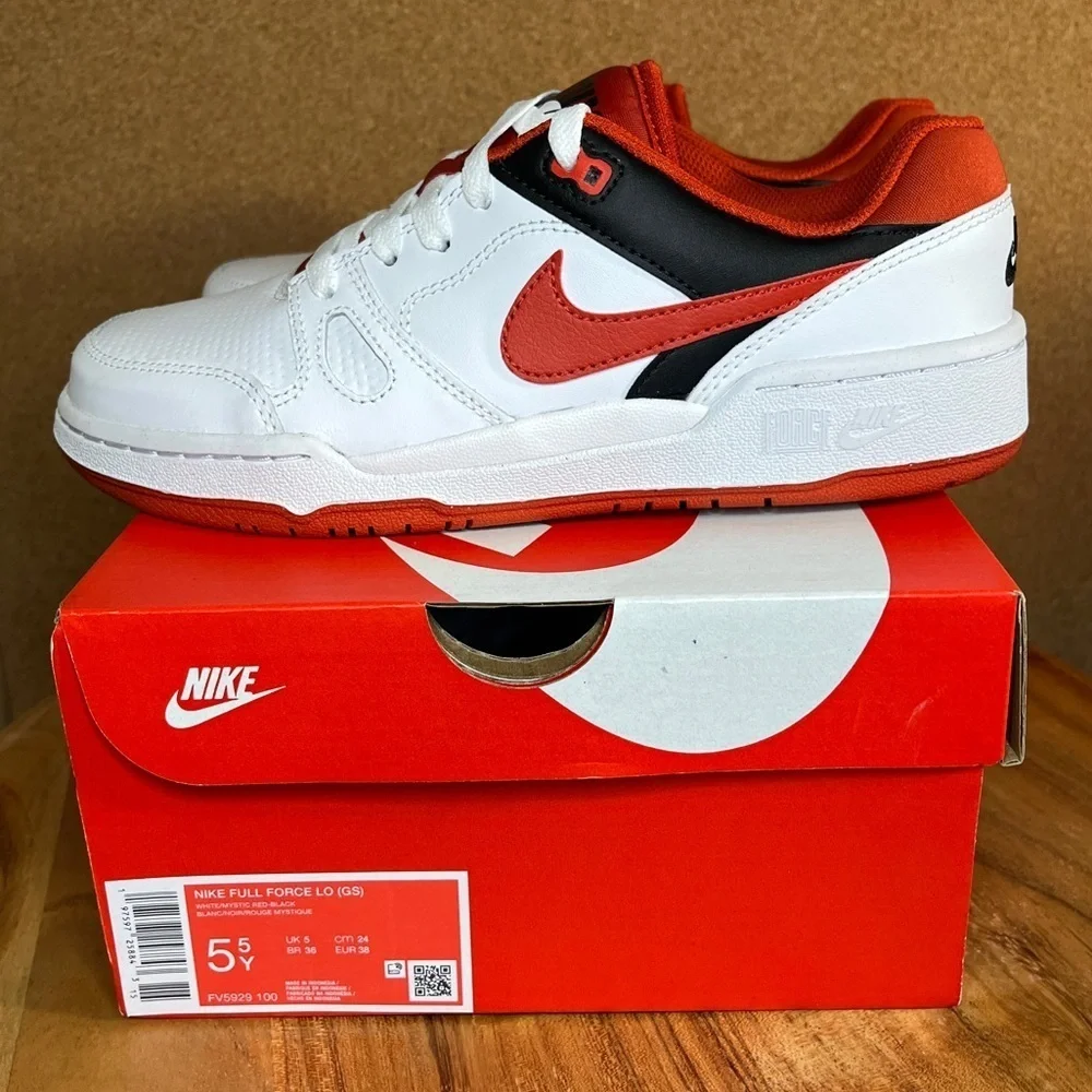 Nike Full force lo gs Brand new